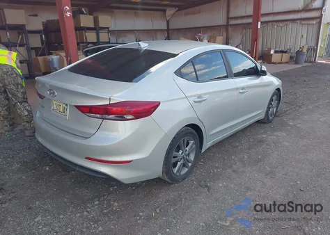 2017 Hyundai Elantra Se z USA, uszkodzony, nr VIN 5NPD84LF5HH118450